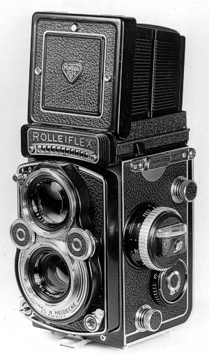 All Rollei - Rolleiflex - Rolleicord - TLR Cameras by year - www 